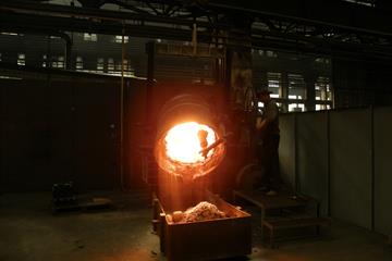 Prepering of pouring ladle