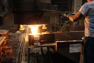 Pouring of test blocks