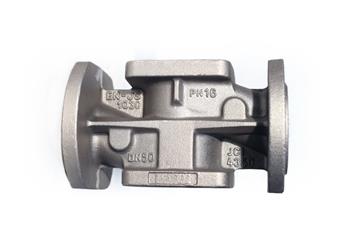 Four-way valve castings for using in low temperatures